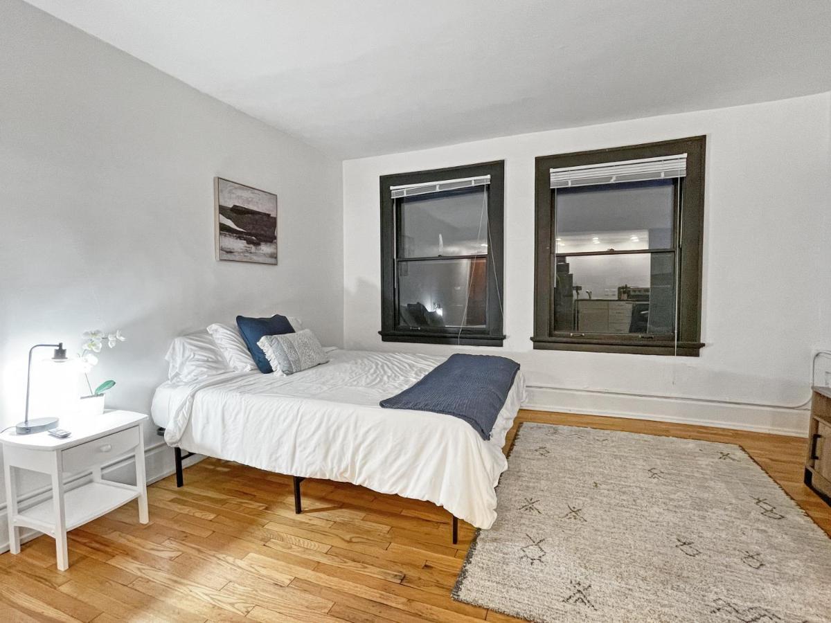 Apartment Quiet 1 Bed Heart Of Downtown
