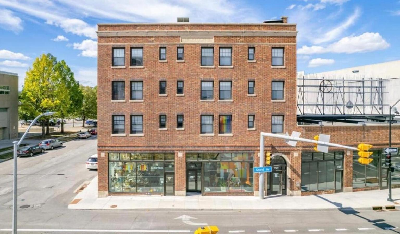 Apartment Quiet 1 Bed Heart Of Downtown *